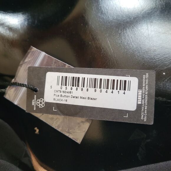 PrettyLittleThing Elegant Black Coat - Picture 7 of 8